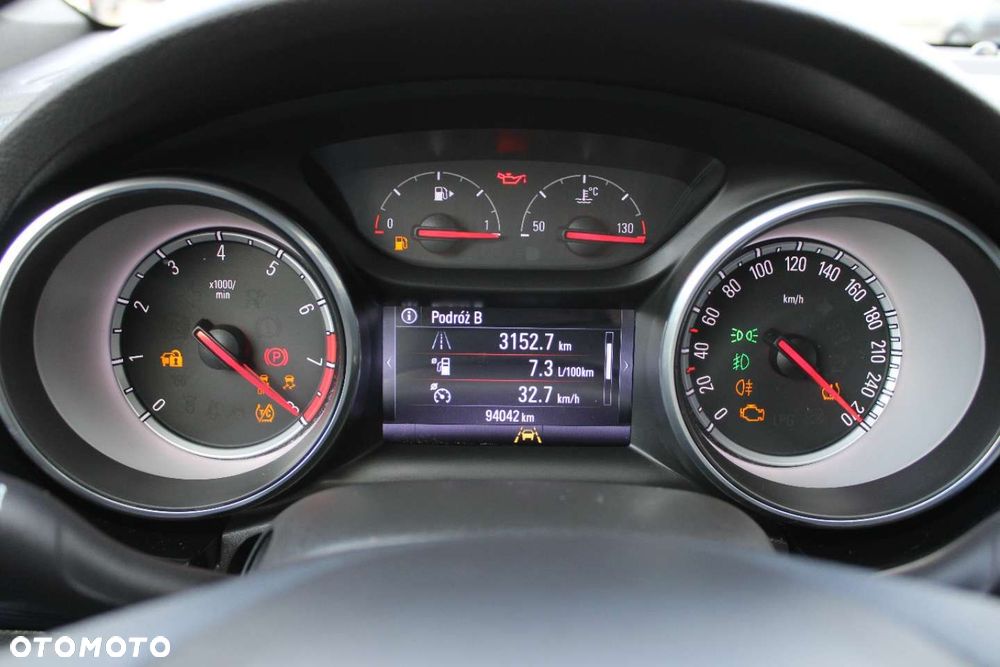 Opel Astra - 28