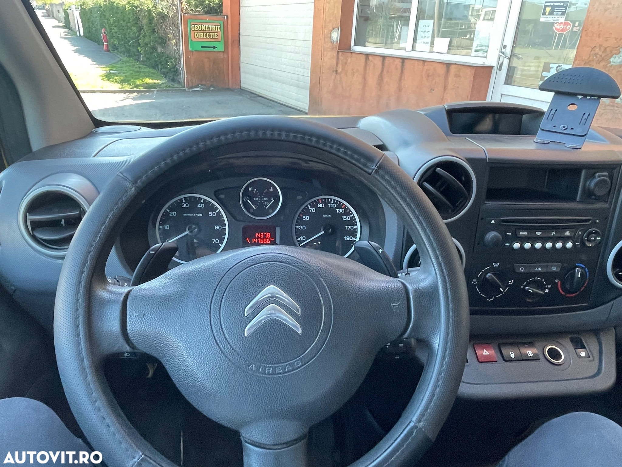 Citroën Berlingo 1.6 BlueHDi 100 S&S ETG6 Feel - 6
