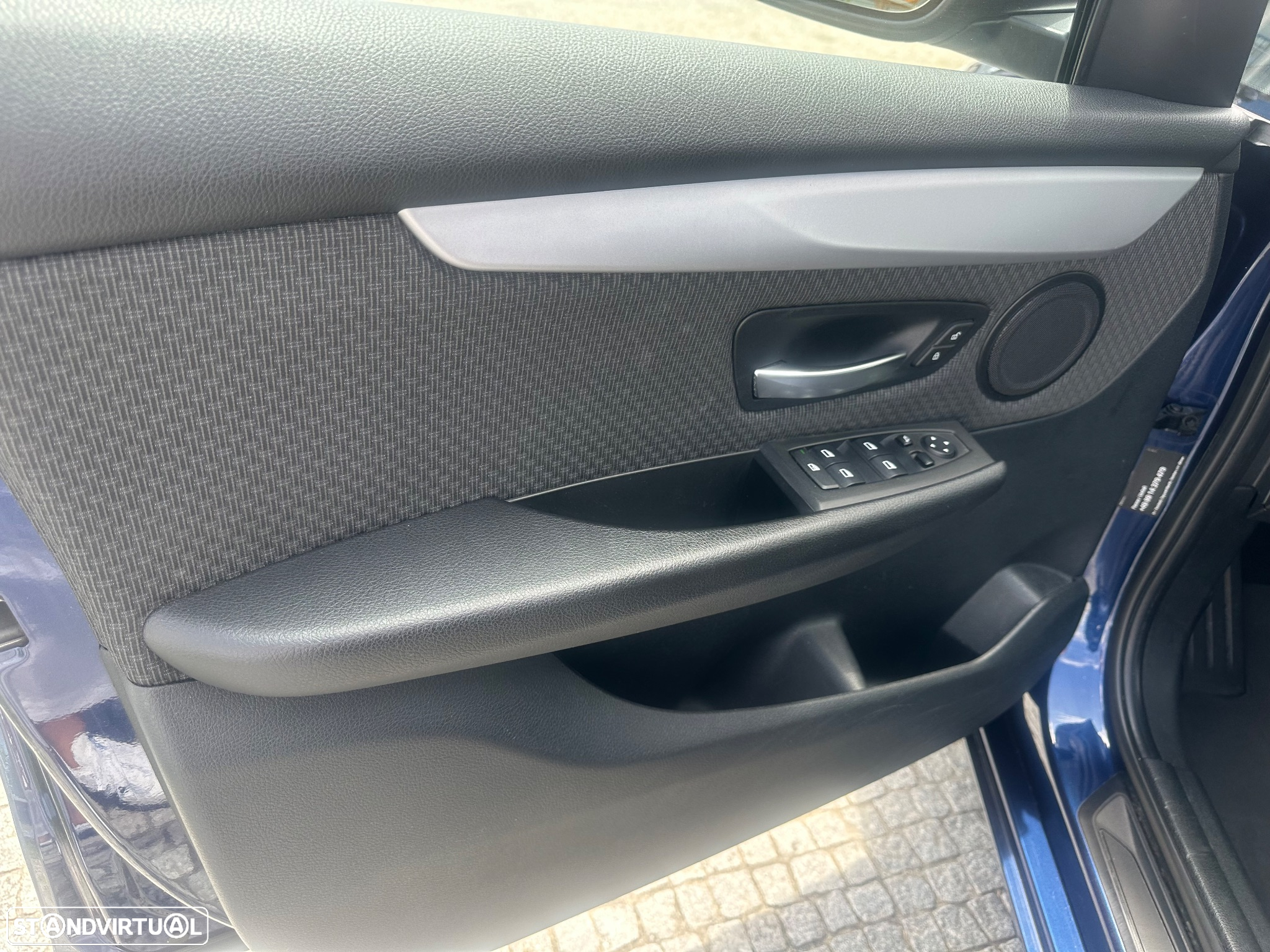 BMW 216 Gran Tourer d - 19
