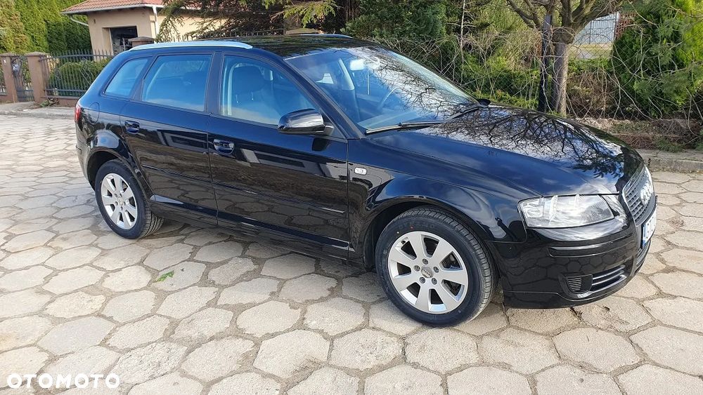 Audi A3 Sportback 1.9 TDI Ambiente - 4
