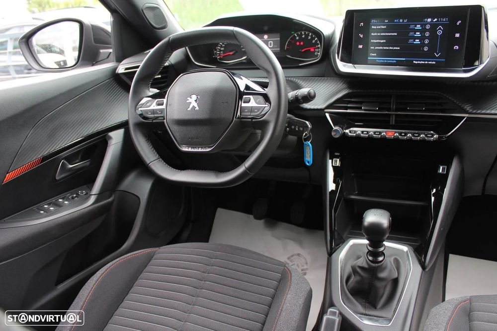 Peugeot 2008 1.2 PureTech Active Pack - 11