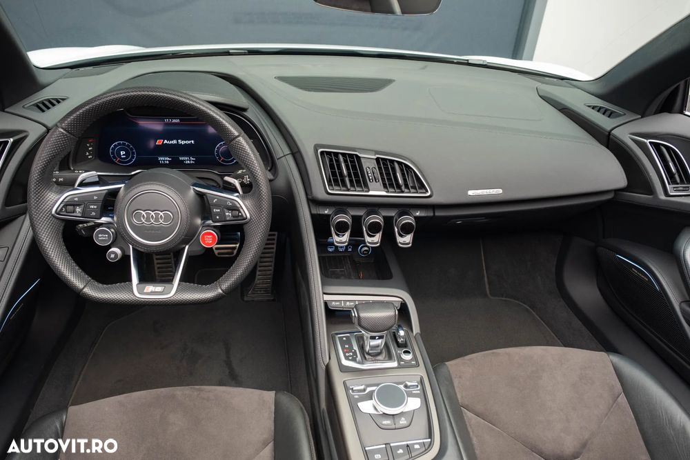 Audi R8 Spyder V10 5.2 FSI quattro S tronic - 32