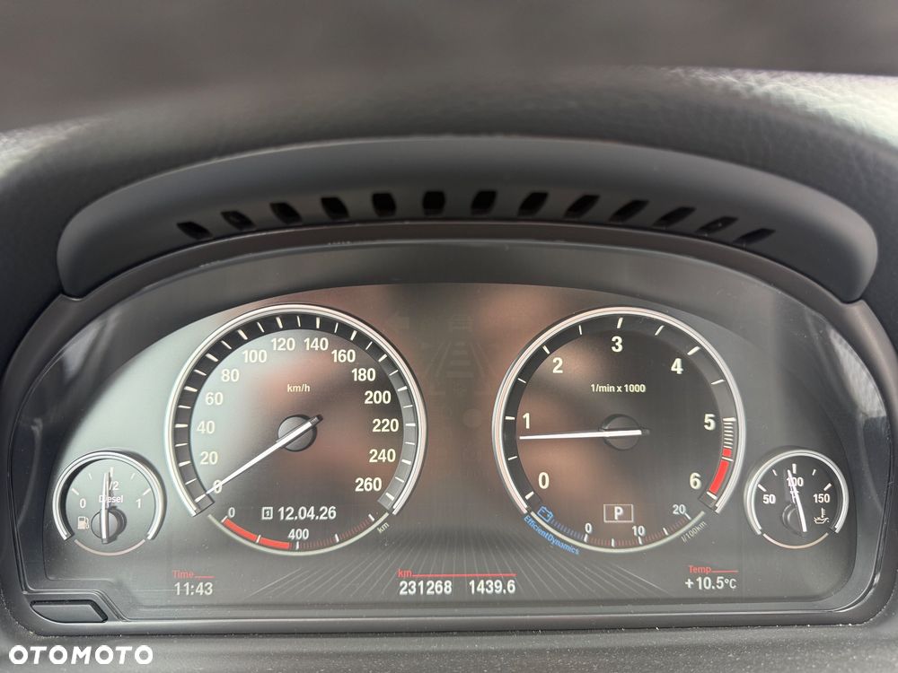 BMW Seria 5 - 30