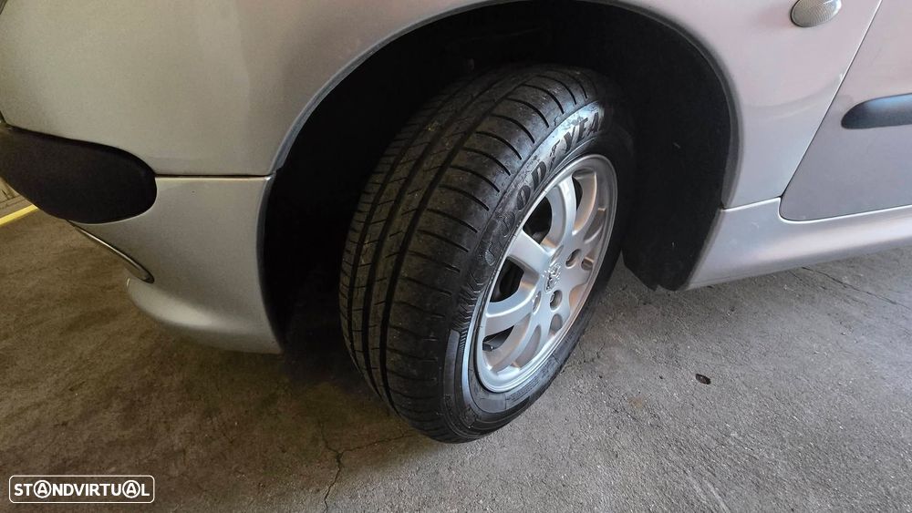 Peugeot 206 1.4 HDi Look II - 4