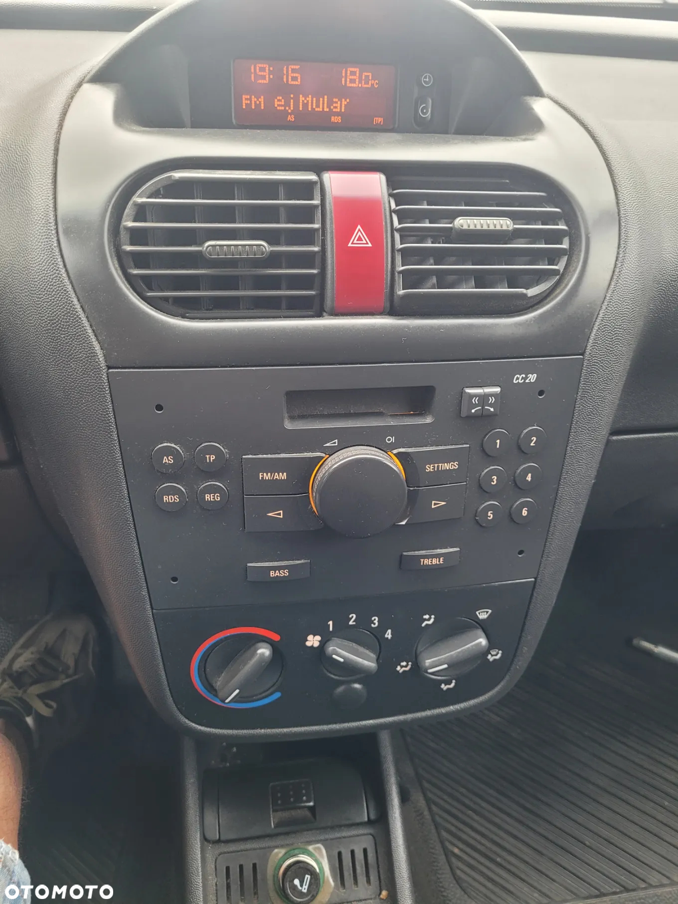 Opel Combo - 30