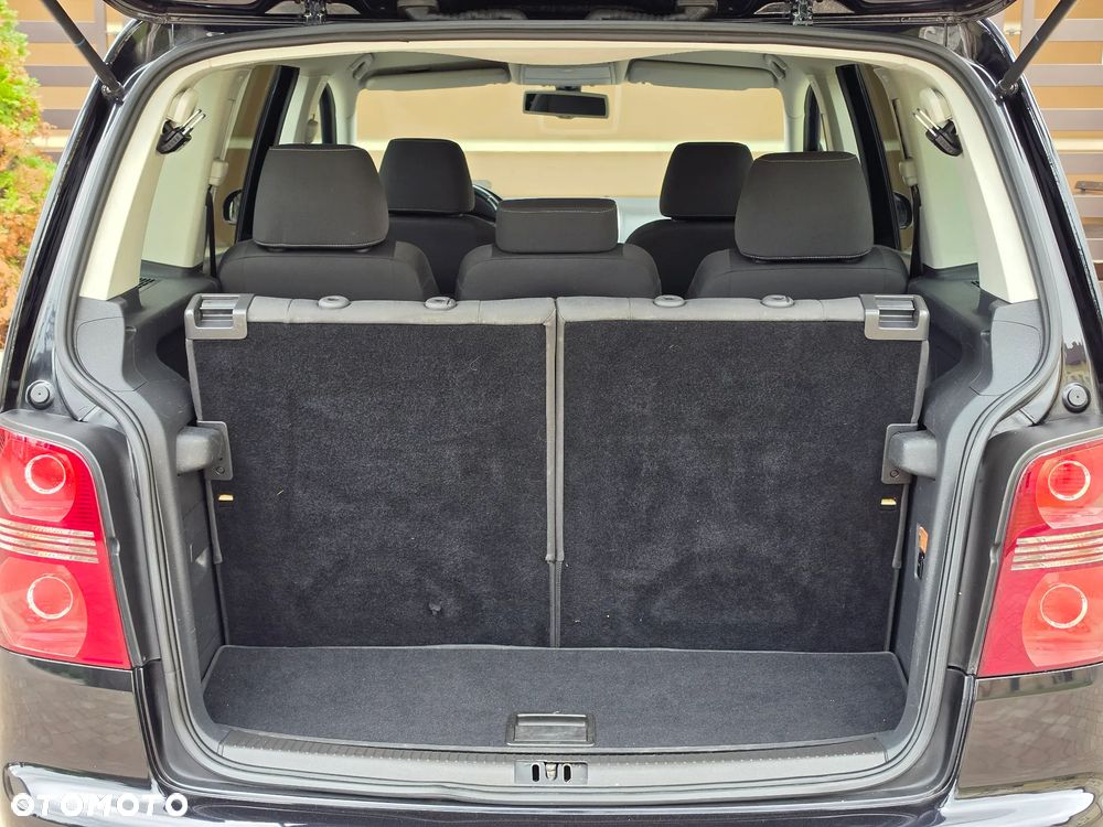 Volkswagen Touran 1.6 United - 7