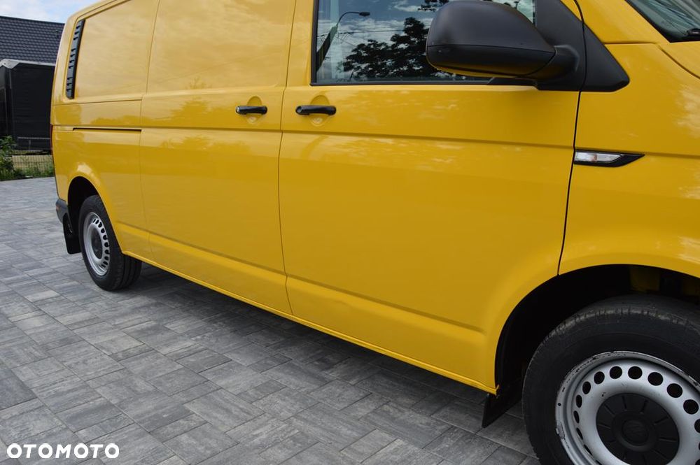 Volkswagen Transporter - 32