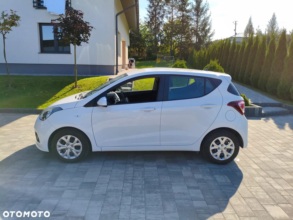Hyundai i10 - 24