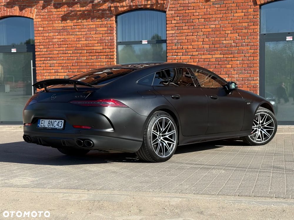 Mercedes-Benz AMG GT 43 4-Matic+ - 3