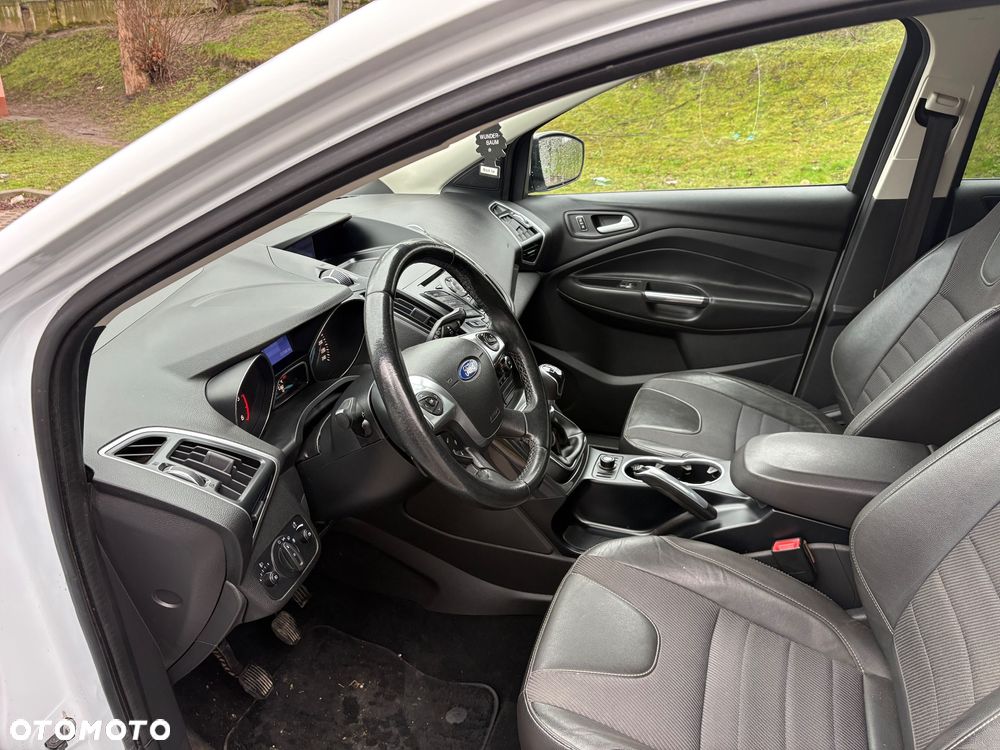 Ford Kuga 2.0 TDCi Titanium - 10