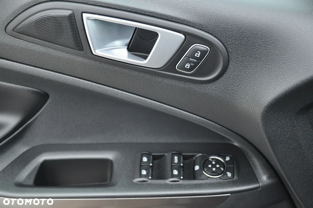 Ford EcoSport - 28