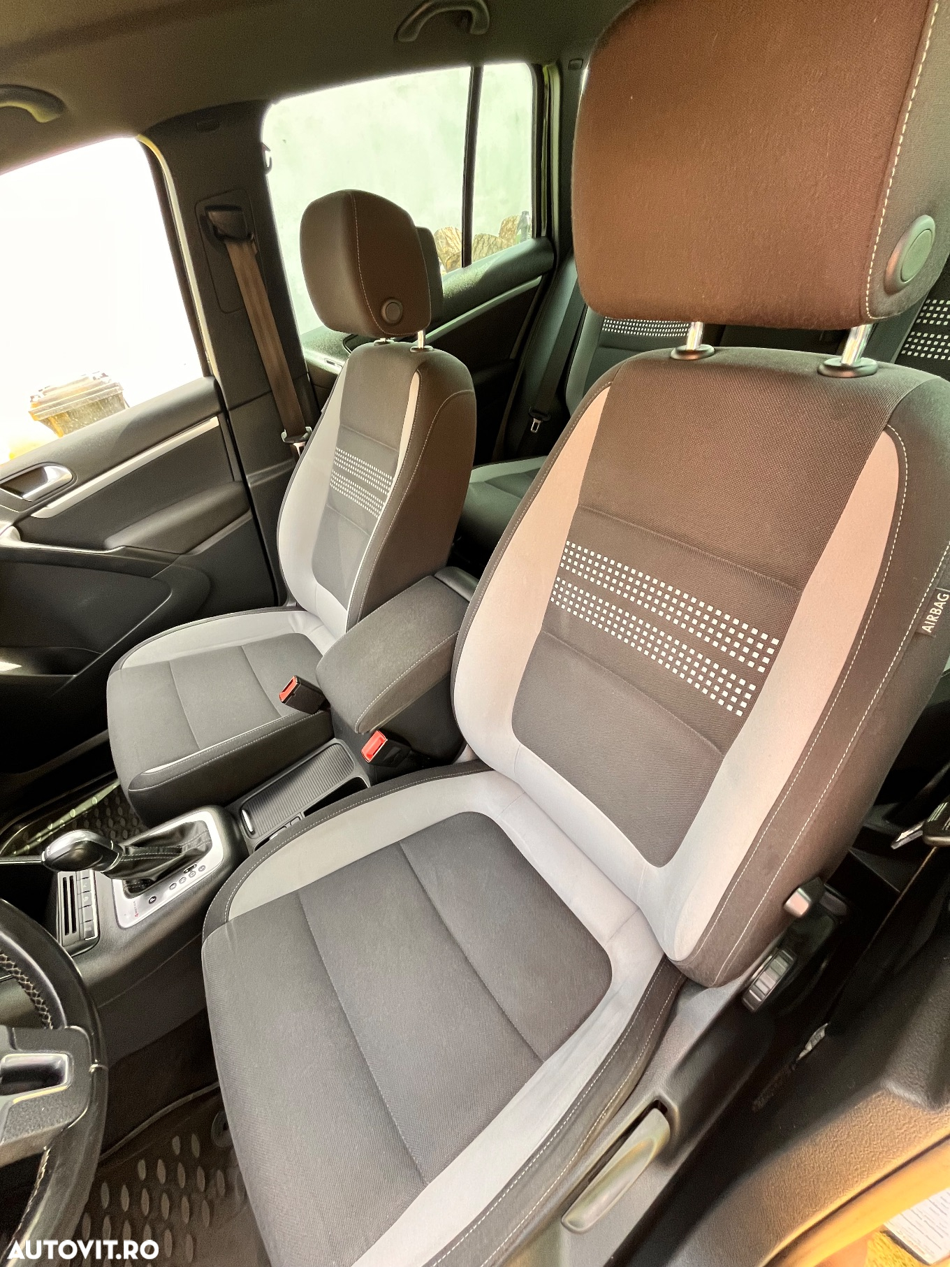 Volkswagen Tiguan 2.0 TDI 4Motion DSG Sport & Style - 7