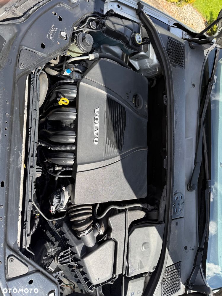 Volvo V70 2.0 - 18