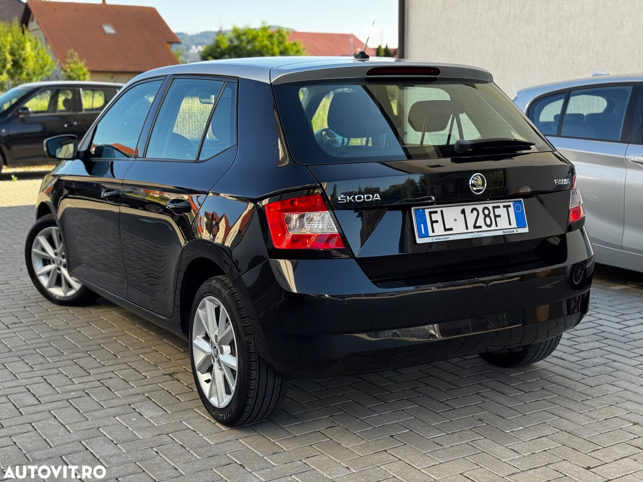 Skoda Fabia 1.0 MPI Ambition - 2