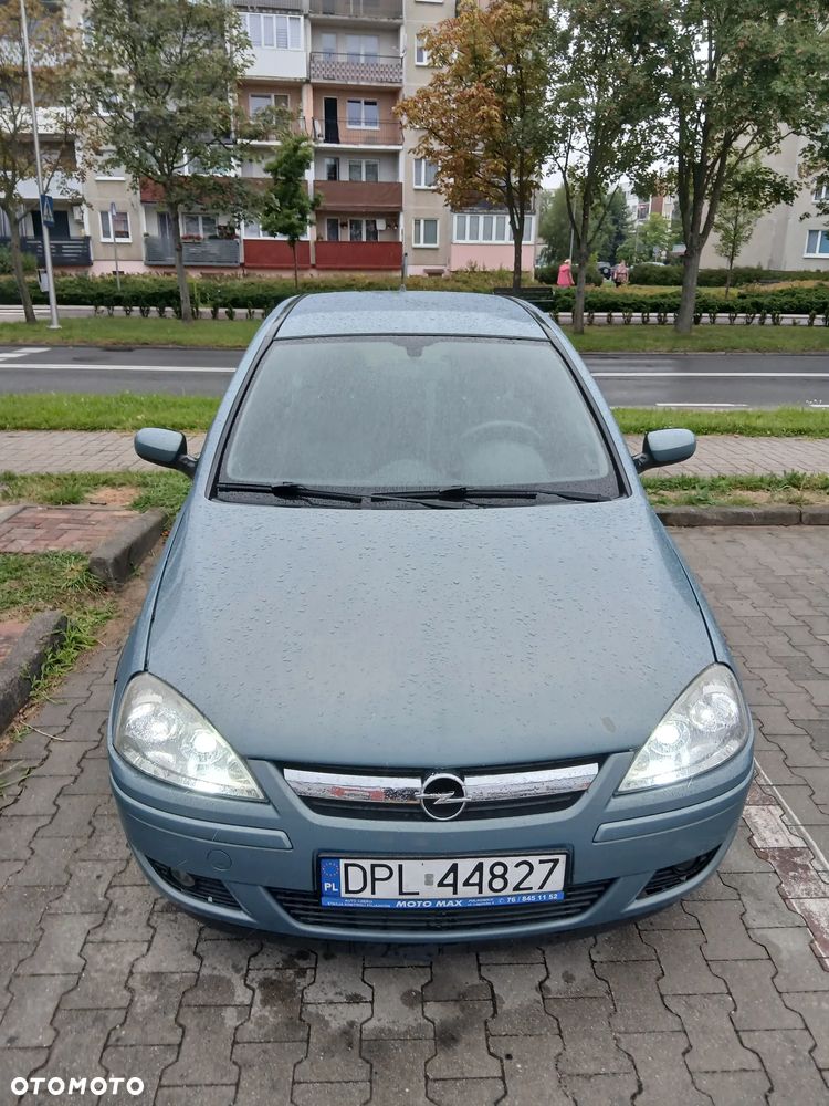 Opel Corsa 1.2 16V - 1
