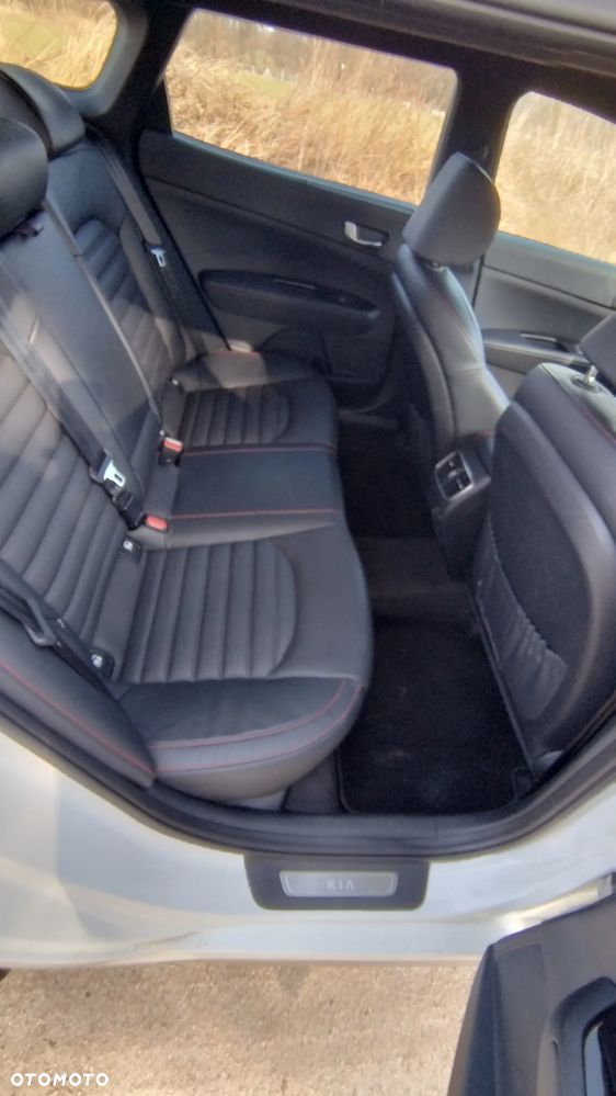 Kia Optima Sportagon 1.7 CRDI DCT GT Line - 36