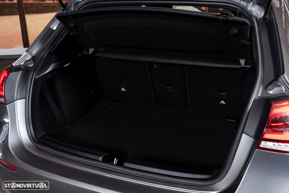 Mercedes-Benz A 180 d Progressive Aut. - 10