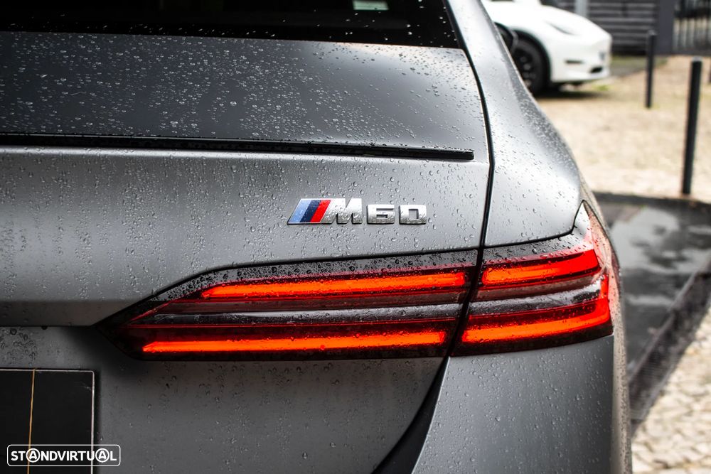 BMW i5 M60 xDrive Pack Desportivo M Pro - 14