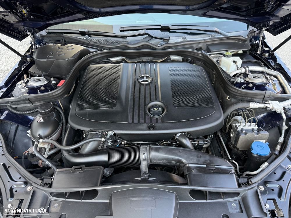 Mercedes-Benz E 250 CDi Avantgarde BlueEfficiency Auto. - 38