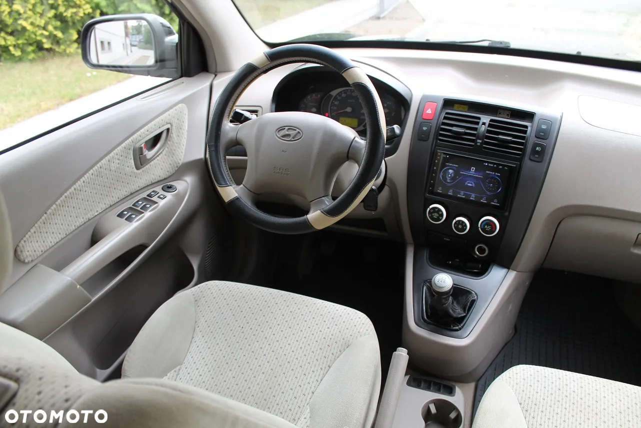 Hyundai Tucson 2.0 CRDi 2WD GLS - 8
