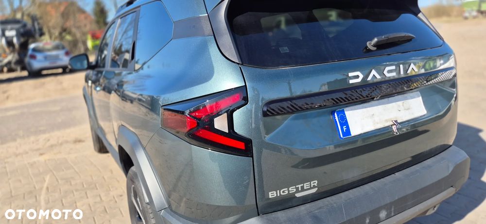 Dacia Bigster 1.8 Full Hybrid 155 Extreme MMT - 16