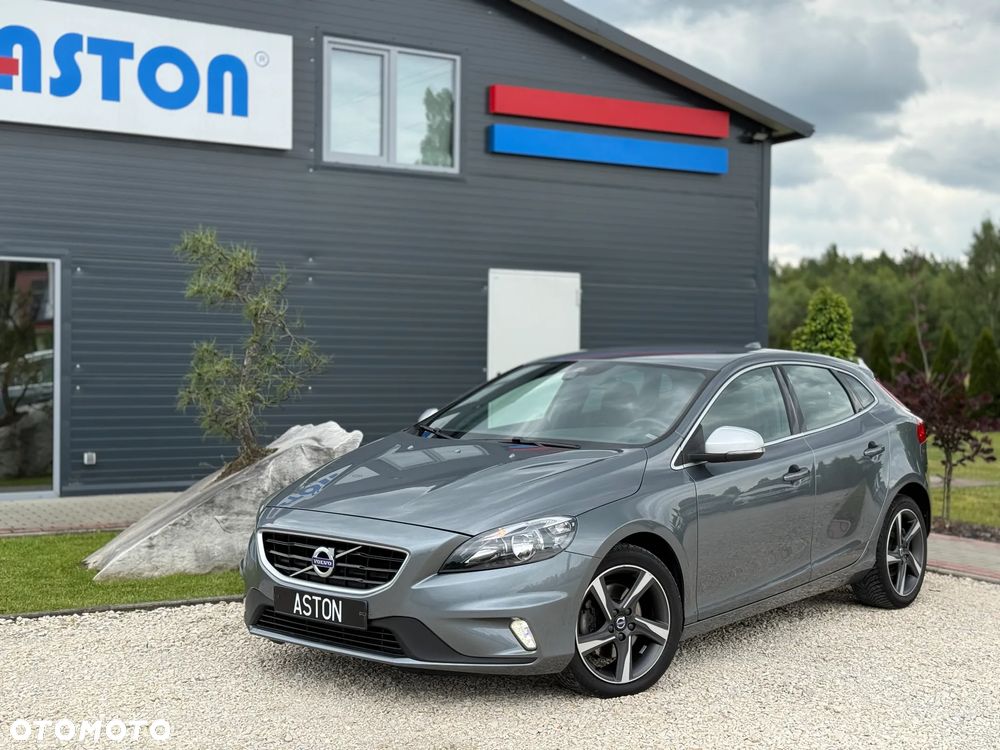 Volvo V40 D2 Drive-E R-Design Momentum - 2