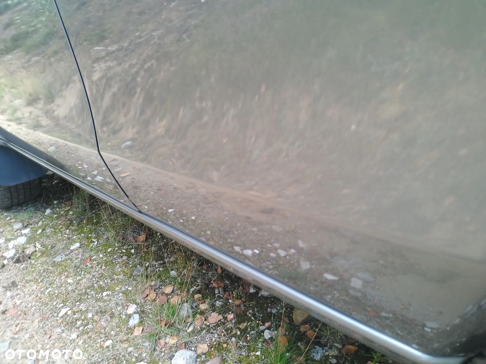 Mitsubishi L200 2.4 d CC Invite - 13