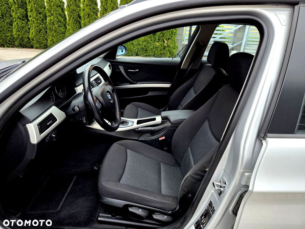 BMW Seria 3 - 13