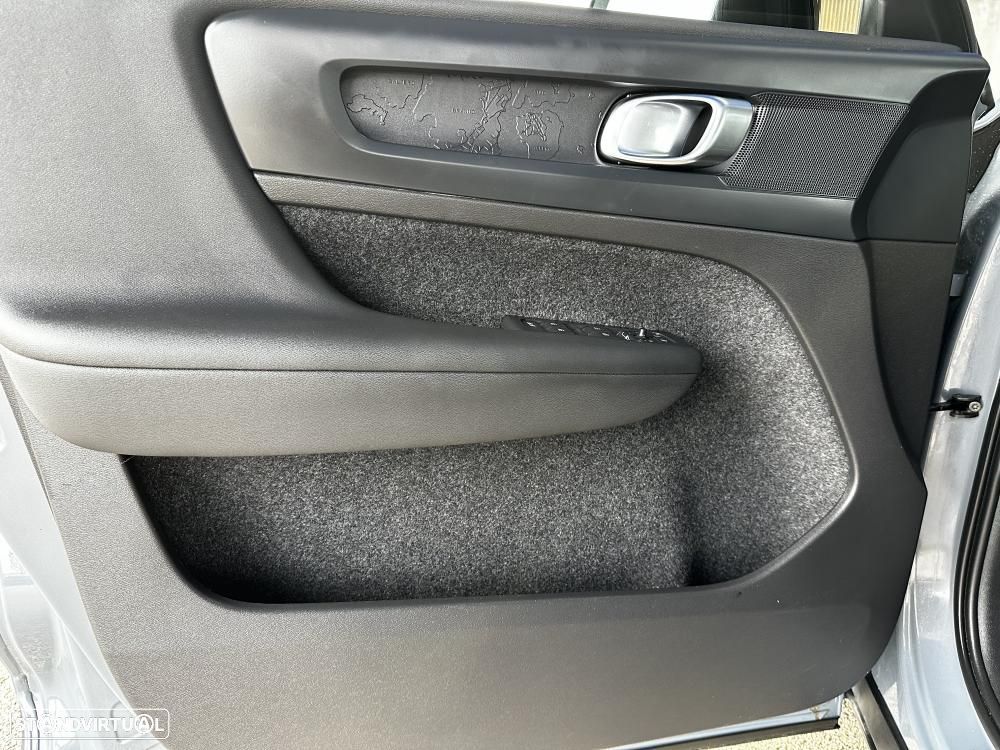 Volvo XC 40 Recharge 69 kWh Single Motor Core - 21