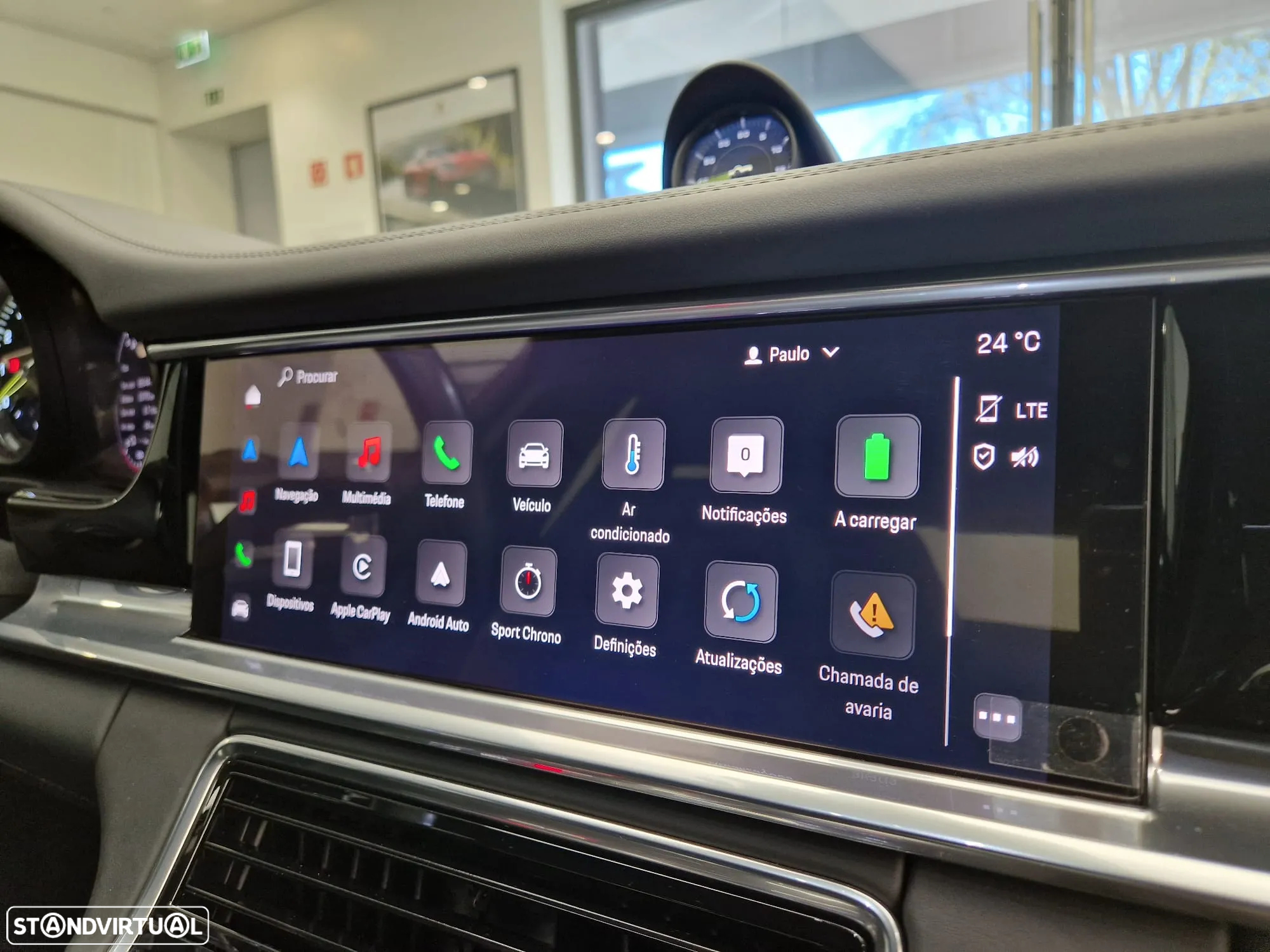 Porsche Panamera 4 E-Hybrid - 35