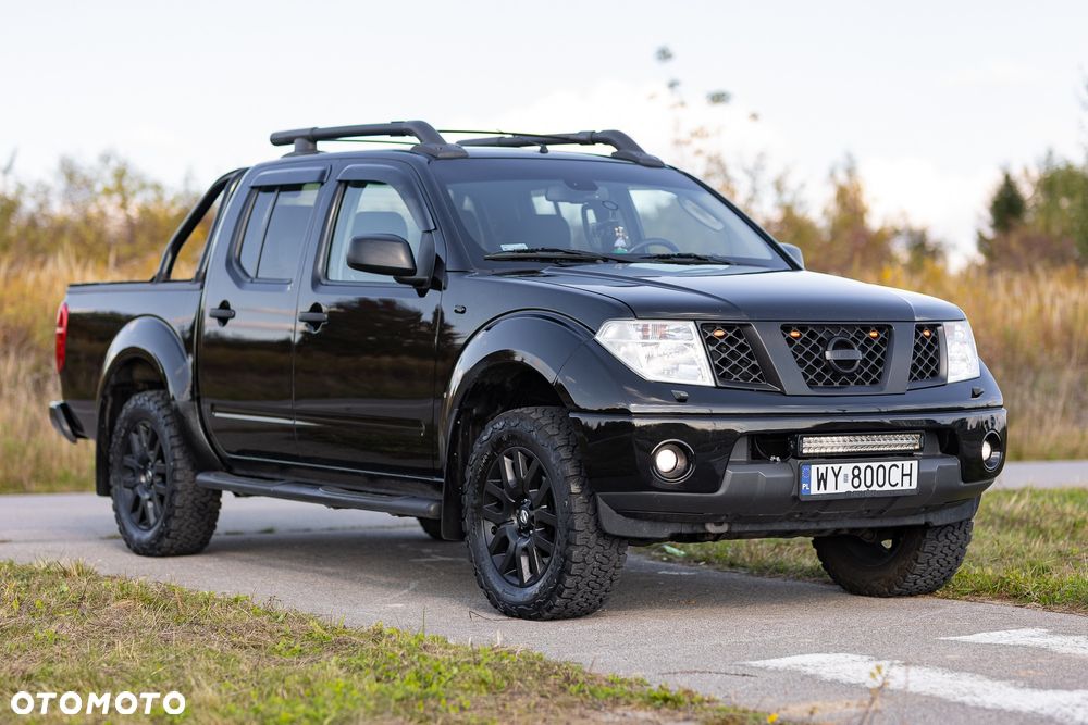 Nissan Navara 2.5 TDi Sport / LE - 12