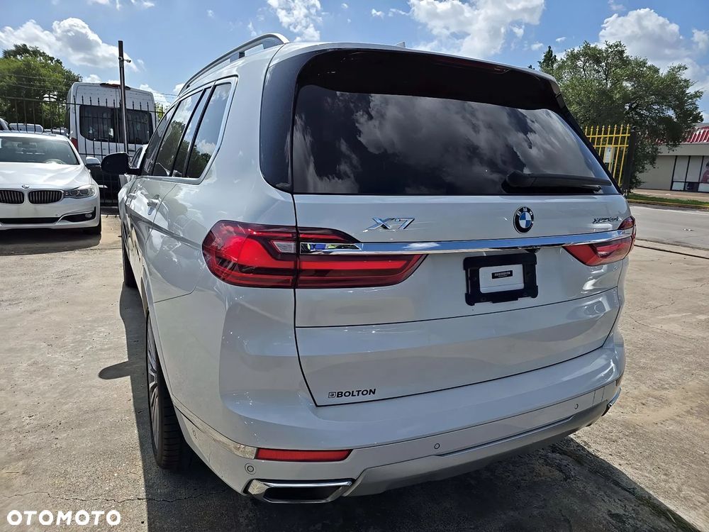 BMW X7 xDrive40i