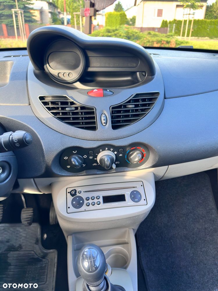 Renault Twingo 1.2 Authentique - 15