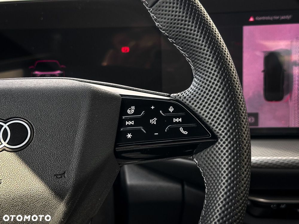 Audi Q5 Sportback - 29