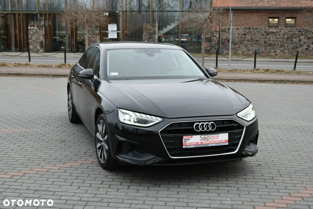 Audi A4 Limousine - 17