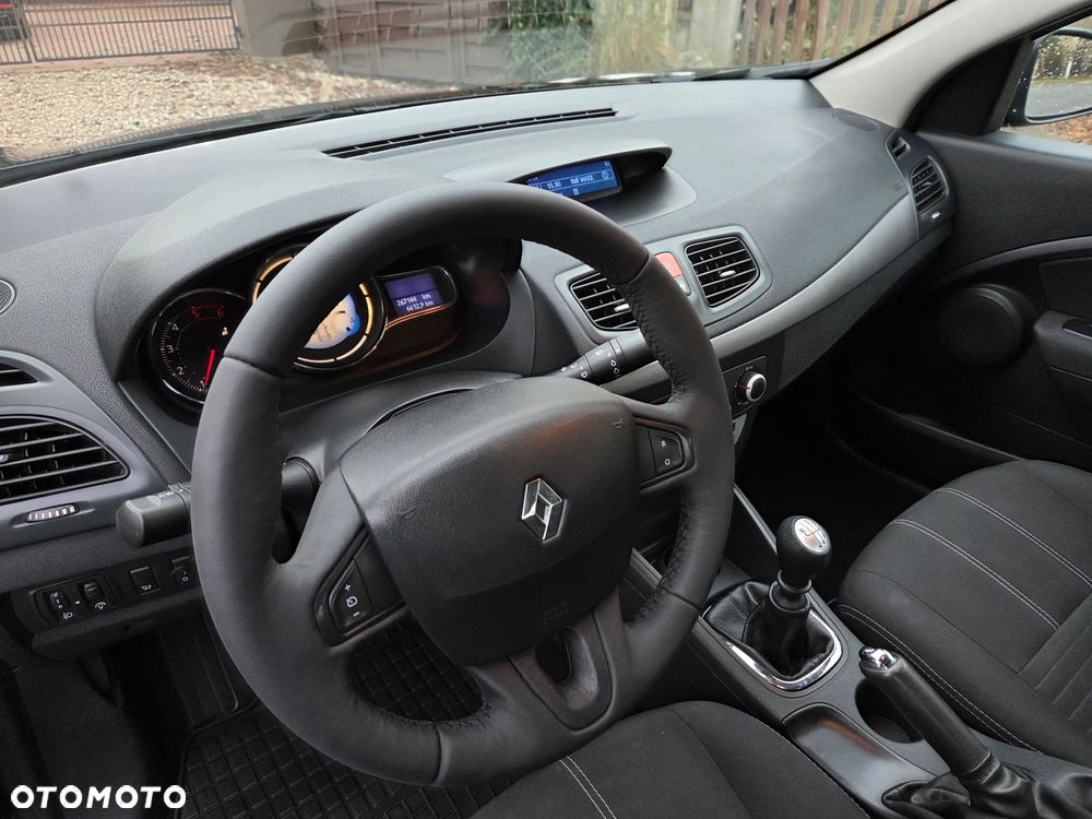 Renault Fluence - 11