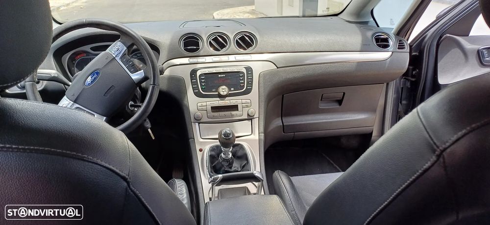 Ford S-Max 1.8 TDCi Titanium 7L - 8