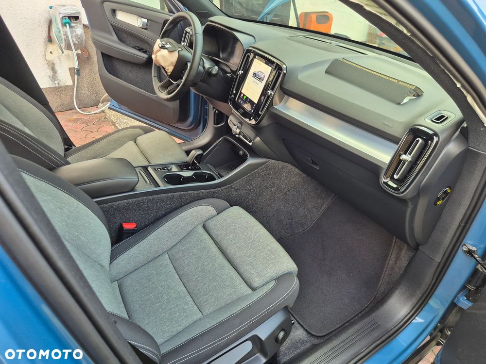 Volvo XC 40 B3 Core - 21