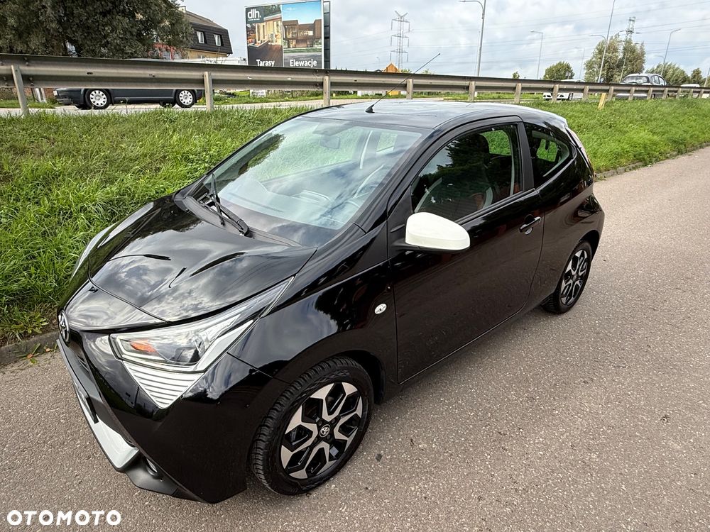 Toyota Aygo x-play - 21