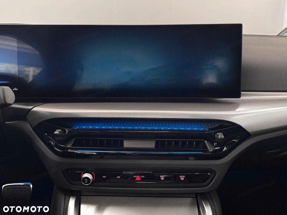 BMW Seria 2 220i M Sport sport - 12