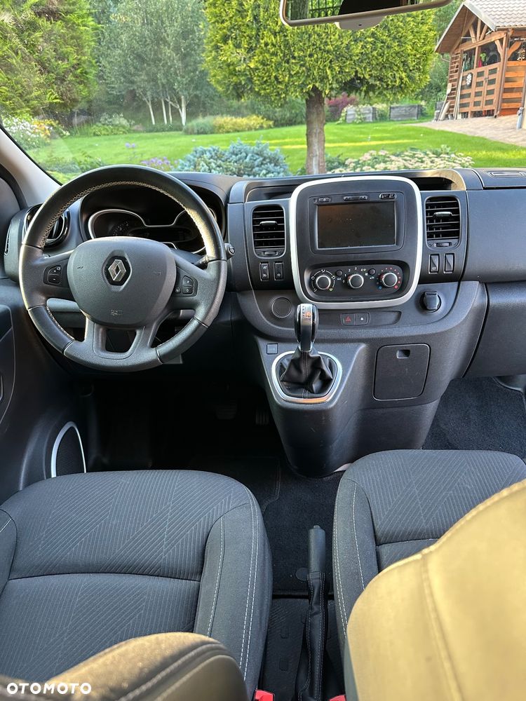 Renault Trafic Grand 2.0 dCi EDC - 7