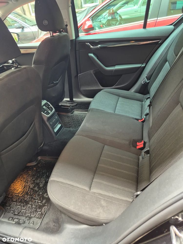 Skoda Octavia 1.5 TSI GPF ACT Style - 4
