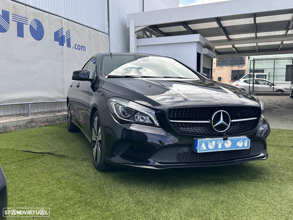 Mercedes-Benz CLA 180 d Urban Aut. — fotografia 4