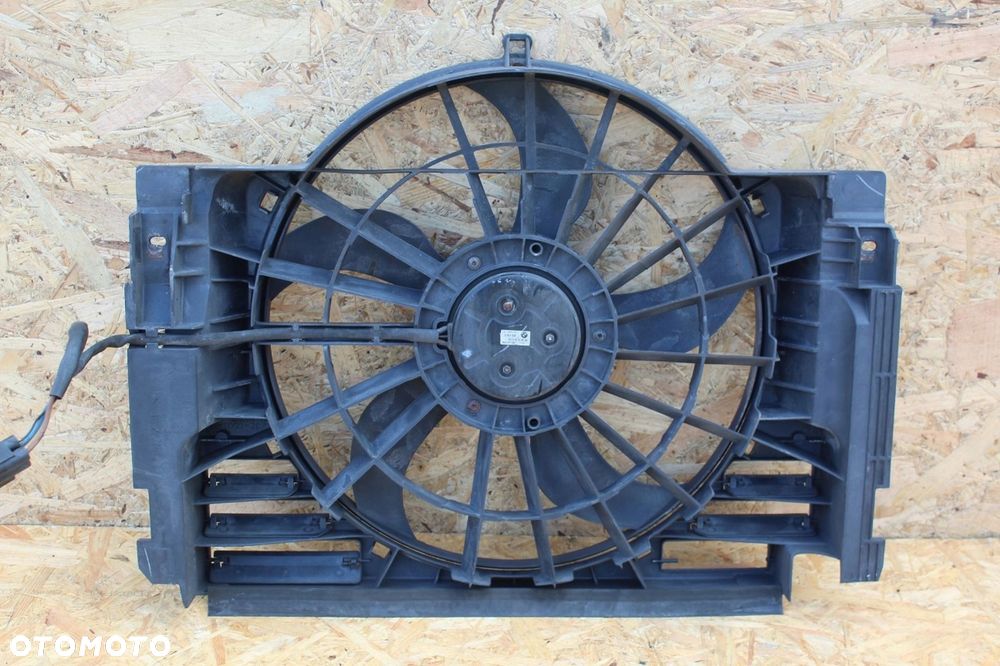 Wentylator chłodnicy BMW e53 x5 6921940 4.4 v8 - 1