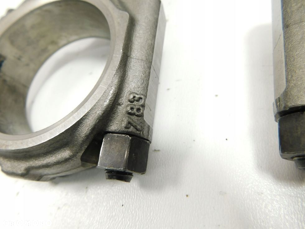 Tłok z korbowodem 2.0 TDCI HDI Ford Peugeot Volvo V50 Citroen Fiat Scudo - 4