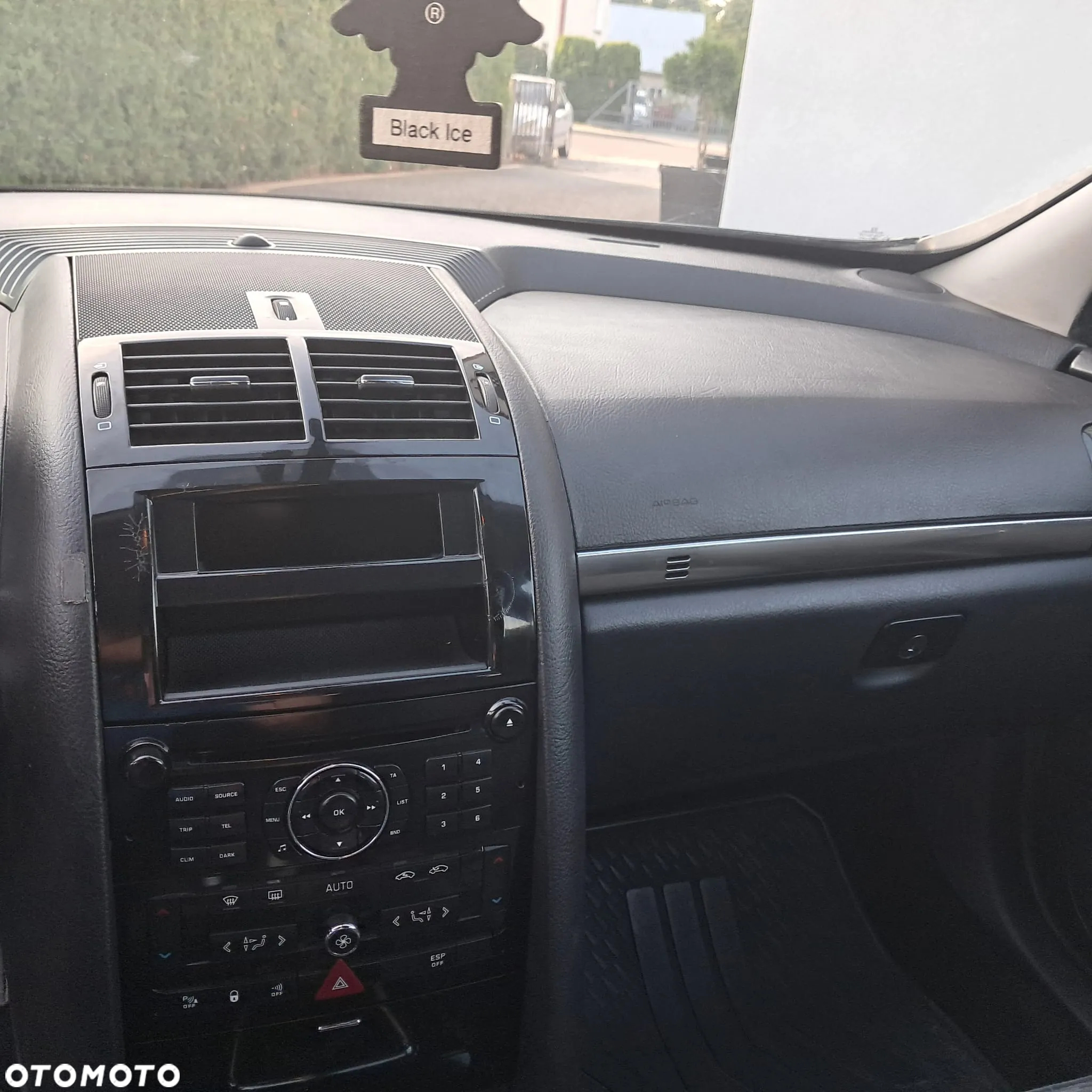 Peugeot 407 - 8