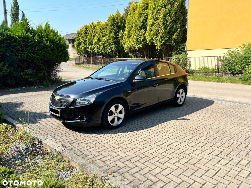 Chevrolet Cruze 1.8 LTZ - 3