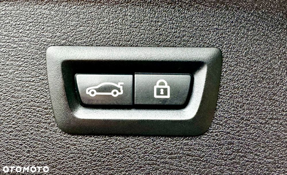 BMW X1 sDrive18d M Sportpaket - 40