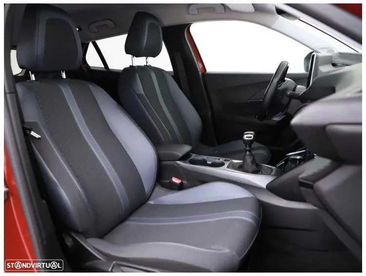Peugeot 2008 1.2 PureTech Allure - 10
