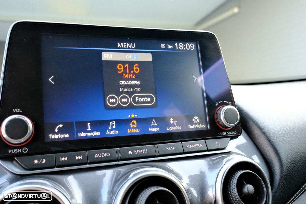 Nissan Juke 1.0 DIG-T N-Connecta Two Tone DCT - 21